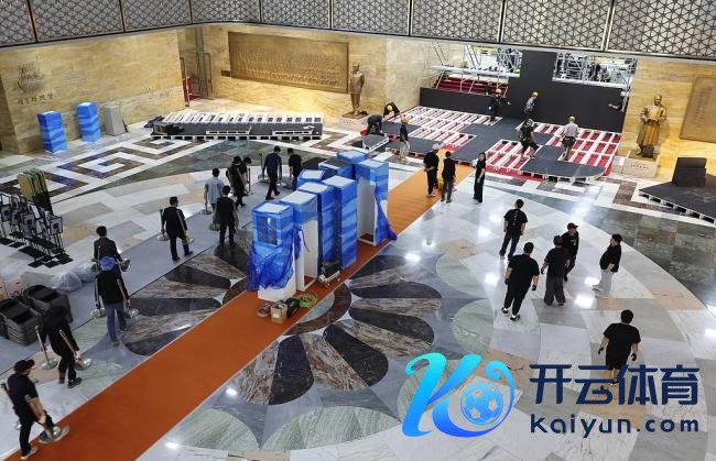 韩国大选投票率已超60% 选民温雅高潮